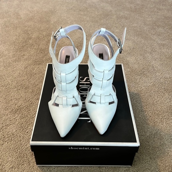 Shoe Mint - Picture 1 of 3